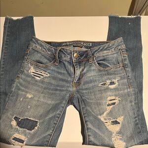 American Eagle Outfitters Women's Distressed Blue Jeans